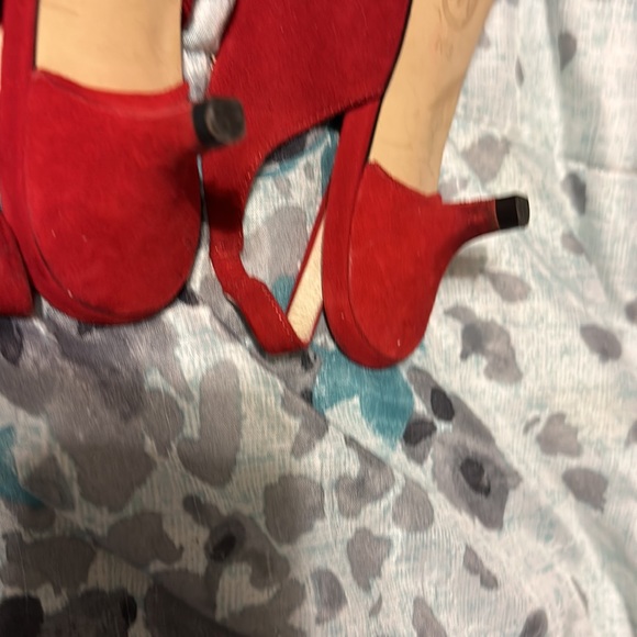 Michael kors red heels - Picture 8 of 9